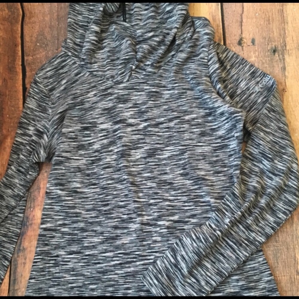 Heather Hooded Columbia Shirt